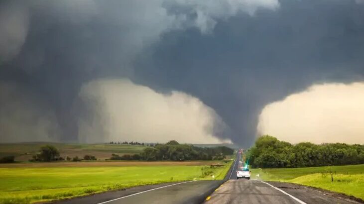 Tormentas eléctricas y tornados arrasan Texas, Oklahoma y Arkansas: 14 Muertos