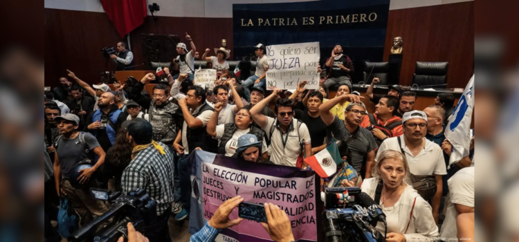 «La reforma va»: el Senado avala elección popular de jueces en medio de protestas