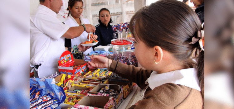 Cierran tienditas escolares en Sonora por incumplimiento