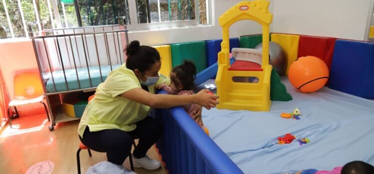 Analizan sindicatos emplazar a huelga si el IMSS cierra guarderías en Sonora
