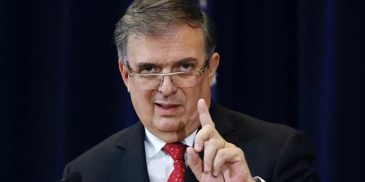 Descarta Ebrard que Honda se vaya de México
