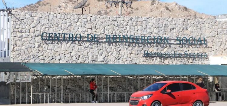 Detienen a funcionarios del Sistema Estatal Penitenciario de Sonora