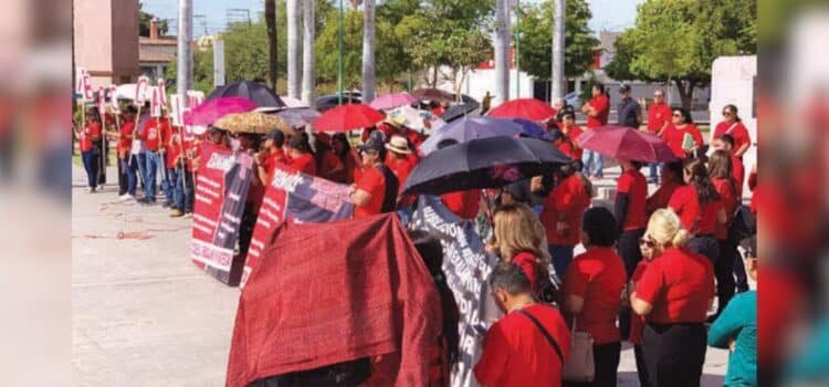 Docentes de Sonora se suman al paro nacional de maestros