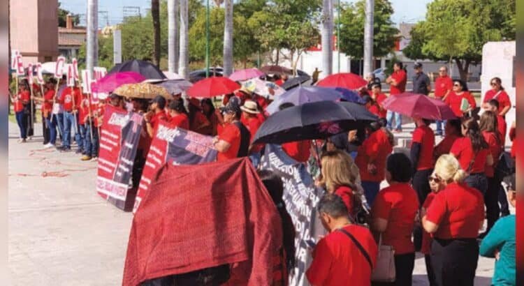 Docentes de Sonora se suman al paro nacional de maestros