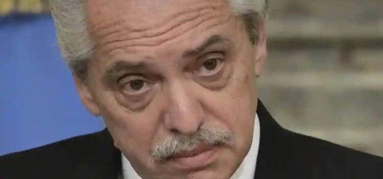 Por corrupción, procesan a Alberto Fernández Por corrupción, procesan a Alberto Fernández