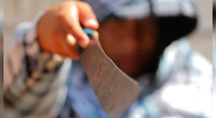 Tres menores “macheteros” enfrentan proceso penal por robo con violencia en Sonora