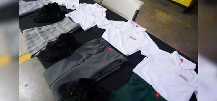 Programa de entrega de uniformes escolares gratuitos en Sonora alcanza 62% de avance